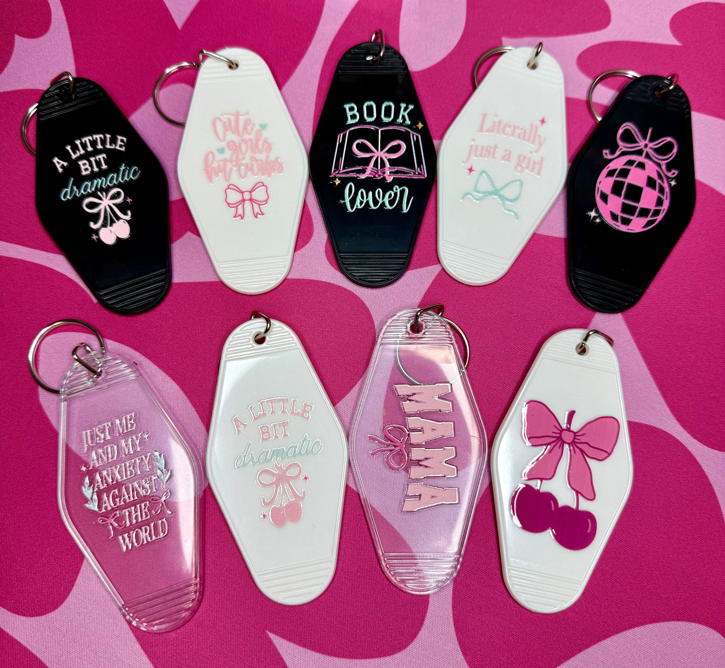 Vintage Motel Keychain - Pick During Live