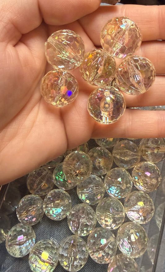 20mm Clear Disco Round Beads
